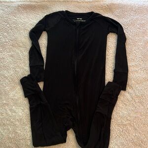 Little Sleepies black zippy